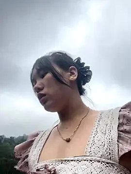 hanaa-show online show from November 11, 8:11 am