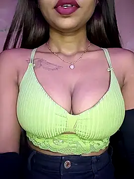 Strip Hotty242 online show from July 2, 3:29 pm