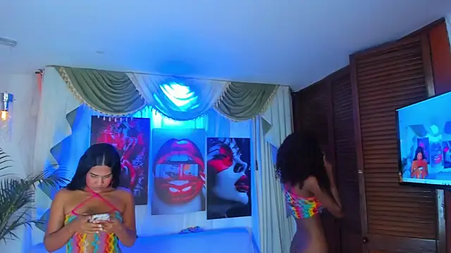 madams worker online show from November 8, 6:46 pm