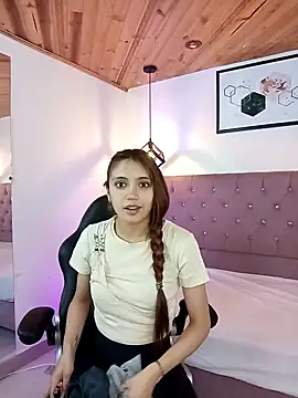 Arianaa Toro online show from October 23, 2:23 pm