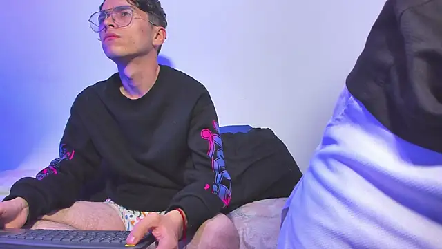 dani angel dark online show from November 5, 1:33 am