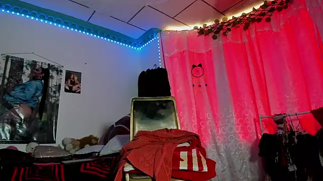 Amberbrown18 online show from February 9, 7:16 pm