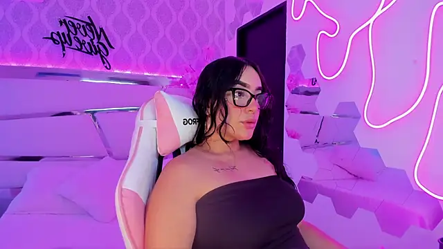 DevoraCarther online show from November 14, 3:01 pm