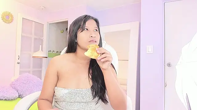 Cottons Candys online show from November 5, 12:32 pm