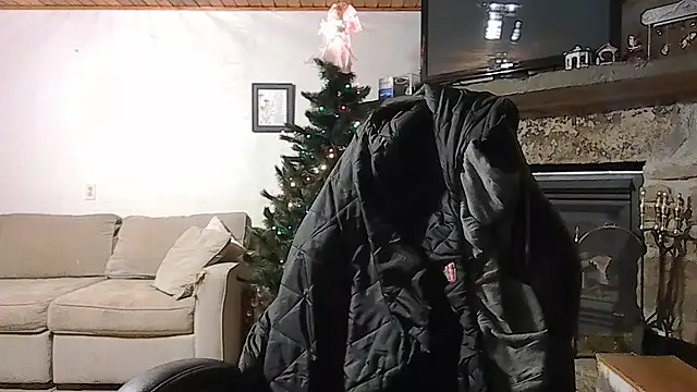 pleasureme24k online show from December 2, 4:58 am