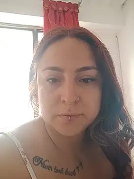 Rhosynn online show from February 18, 3:00 pm