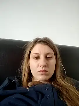 SandyCassie online show from March 8, 6:50 am