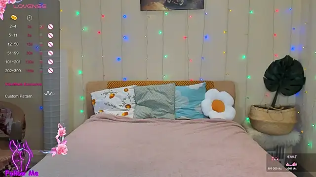 honeybuns lizzy online show from March 29, 4:55 am