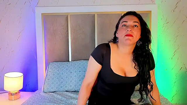 Elizabeth bennett 6 online show from October 20, 3:37 pm