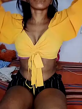 Kavee Girl0 online show from February 12, 9:44 am