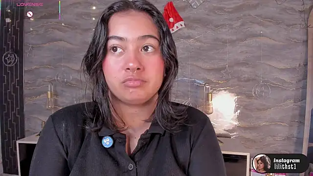 lilithst  online show from January 9, 7:29 pm