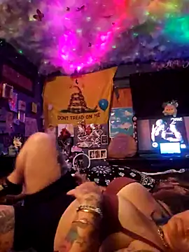 Sweetsugar22678 online show from March 29, 5:28 am