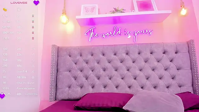 Sophiia 77 online show from December 22, 10:24 pm