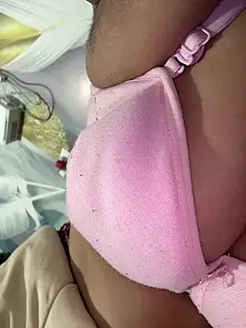 Vanshika1432 online show from February 8, 7:39 pm