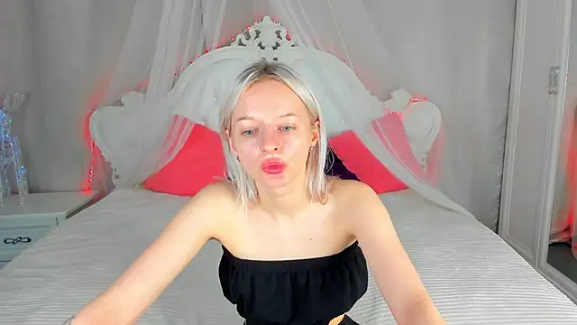AlessaKiss online show from June 27, 1:39 am