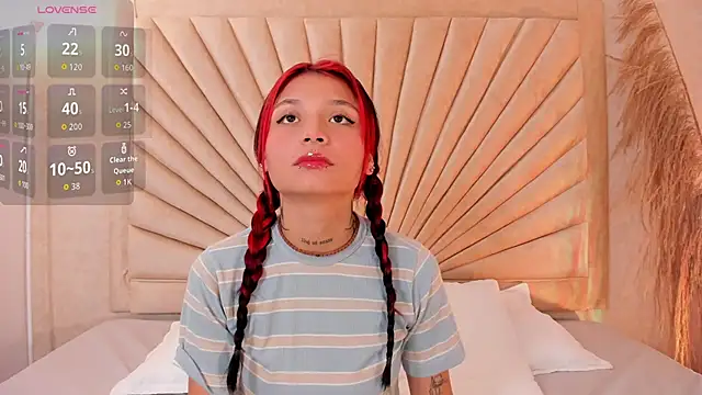 Emma duff online show from November 10, 1:17 pm