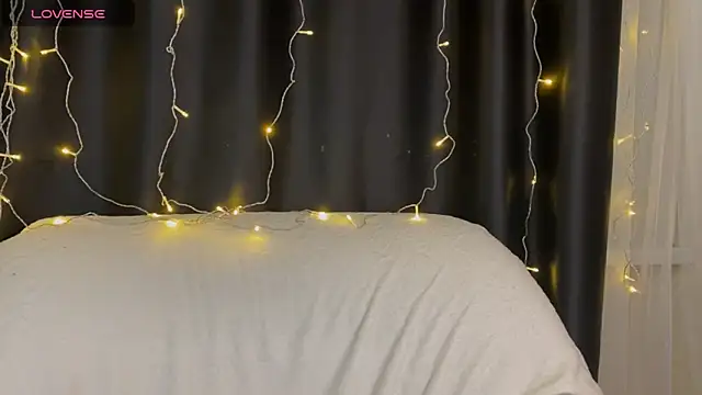 Veksal1a online show from November 19, 4:56 am