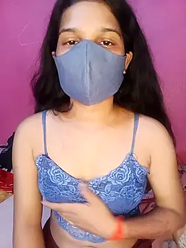 Lovely Queennn online show from October 16, 3:25 pm