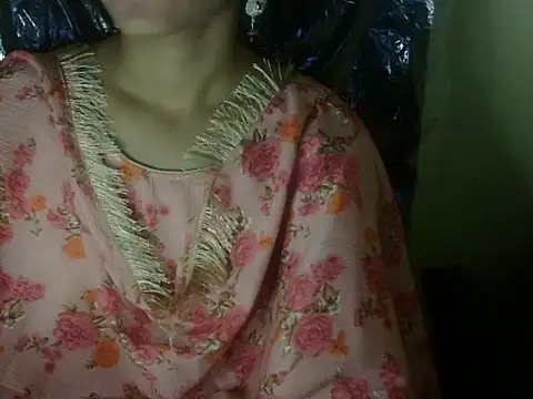 Shezi N online show from November 10, 3:07 pm