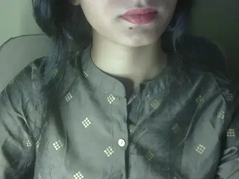 Shezi N online show from June 20, 3:04 pm