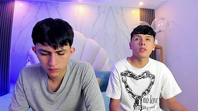 hoot booys  online show from February 20, 7:26 pm