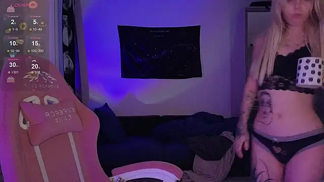 eliza saddcat online show from October 26, 8:48 pm