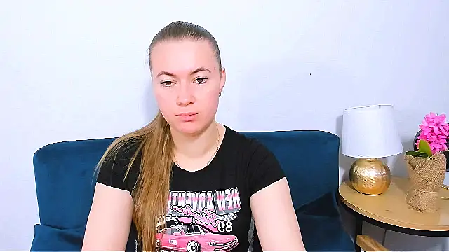 LeaNaughty online show from November 16, 6:37 am