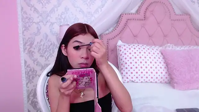 GabrielaSuarez online show from October 22, 12:54 pm