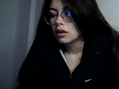 kaileyrivers online show from April 22, 10:01 am
