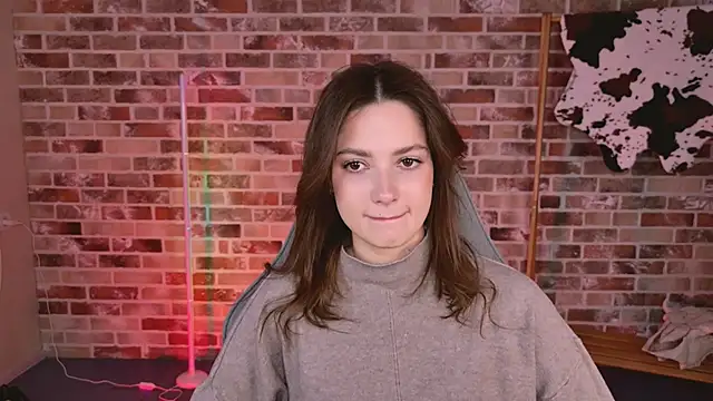 KiraVair online show from March 10, 12:20 pm