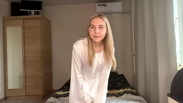 MyraLitterers online show from November 5, 12:10 pm