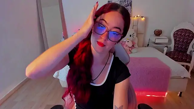 Amaraa couper1 online show from November 8, 3:22 am