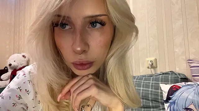 Twist drip blonde online show from October 28, 4:02 pm