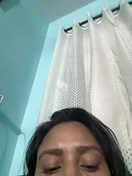 heenashai online show from November 8, 11:10 pm