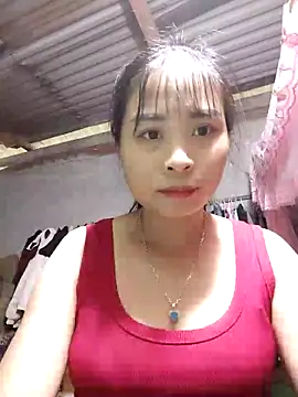 Squirrel-Pear online show from November 10, 12:50 am