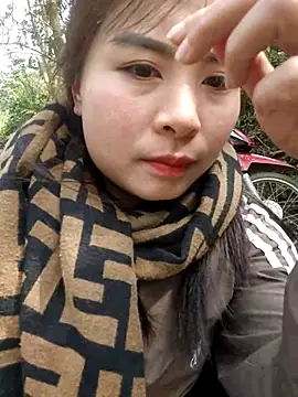 Squirrel-Pear online show from January 10, 4:50 am