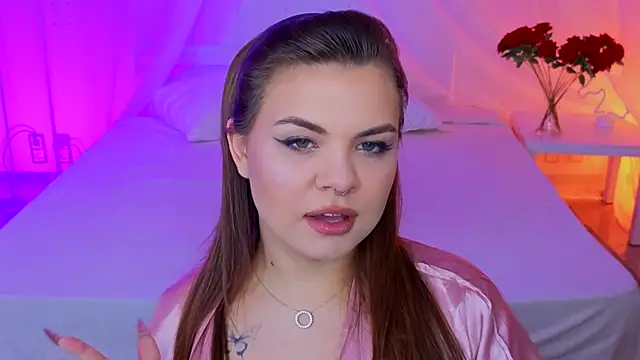 Miss Delia online show from November 3, 2:48 am