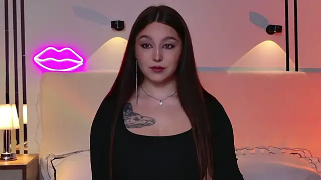  Tessa May  online show from November 13, 12:20 am