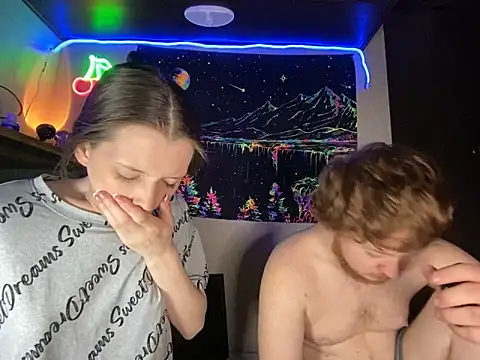 Thedeepwebcutie online show from March 17, 7:23 am