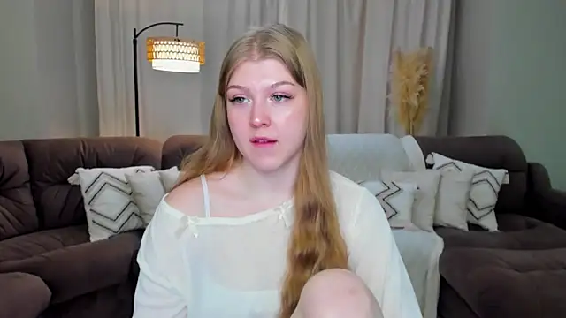 Stella Light online show from June 2, 11:33 am
