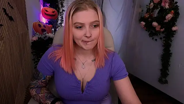 Kiki shay online show from October 27, 8:47 pm