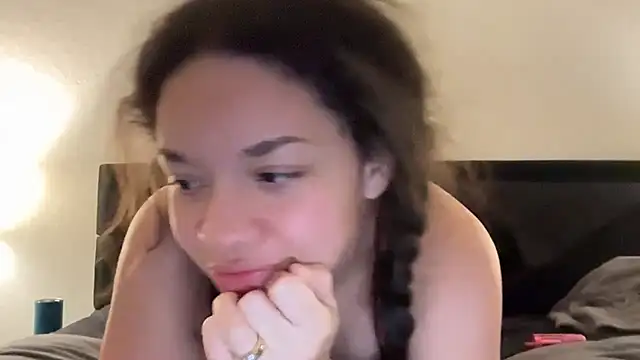 brownishboo online show from June 5, 2:48 am