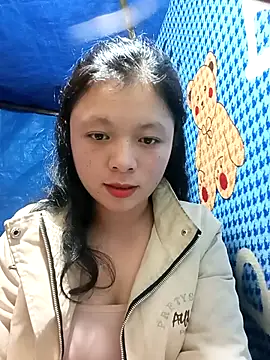 lisa-bae00 online show from November 20, 10:38 am