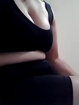 portuguesacasada online show from July 17, 11:36 am