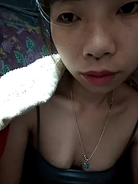 mekaka00 online show from December 18, 7:07 pm