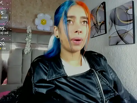 Cristall ravven online show from November 30, 9:52 pm