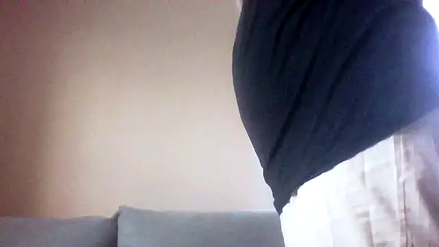 AmyLove353 online show from July 28, 3:59 am