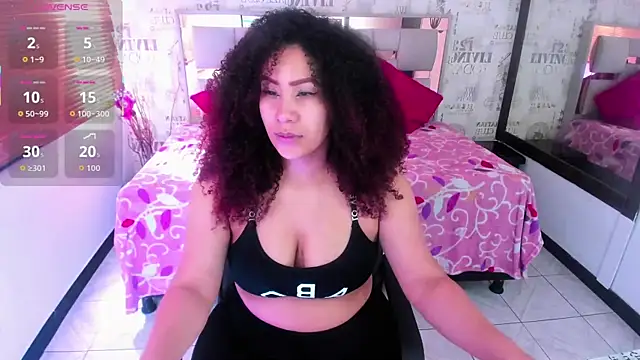 ROZZE MILA online show from November 11, 12:57 pm