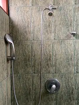 Kmiii21 online show from October 27, 10:59 pm