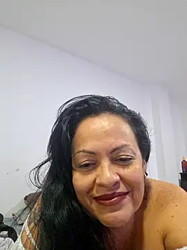 viviana-sexi online show from June 9, 11:15 pm